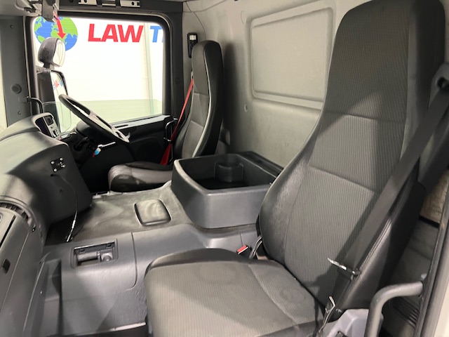 Scania P280 6×2 Rear Lift Day Cab Fridge