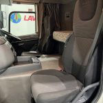 DAF CF 250 4×2 Sleeper Cab Curtainsider - thumbnail