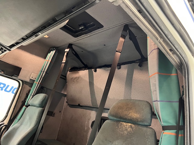 Volvo FM12 380 6×2 Midlift Tractor Unit Manual