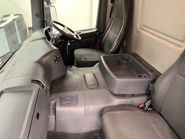 Scania P280 6×2 Rear Lift Day Cab Fridge Box