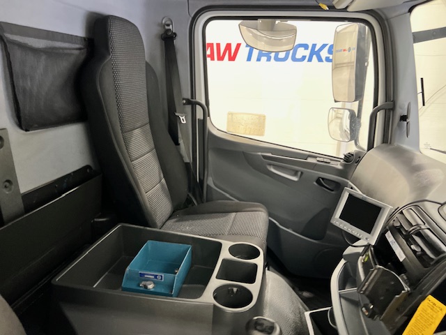 Mercedes Axor 1824 Day Cab Fridge Box Van