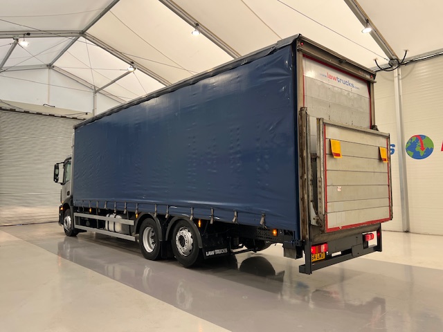 Mercedes Actros 2530 6×2 Day Cab Curtainsider