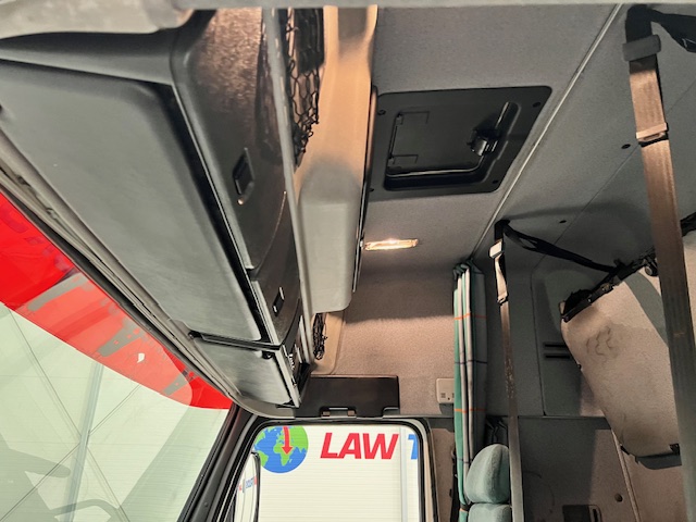 Volvo FM12 380 6×2 Midlift Tractor Unit Manual