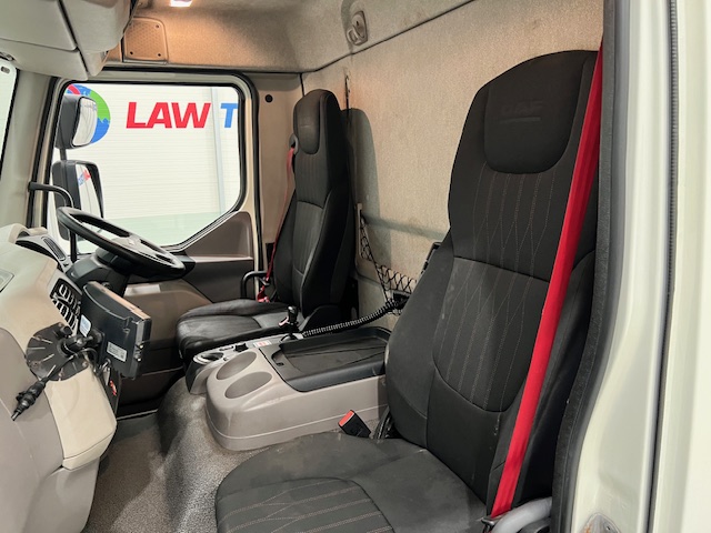 DAF LF 230 4×2 Day Cab Fridge Box