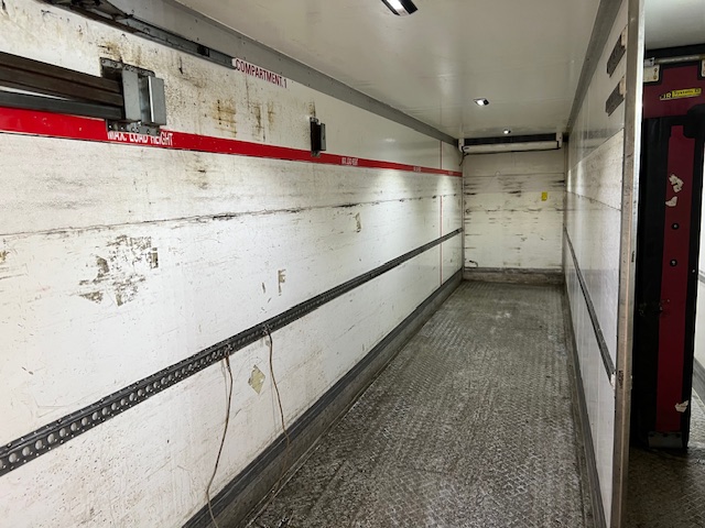 Scania P280 6×2 Rear Lift Day Cab Fridge