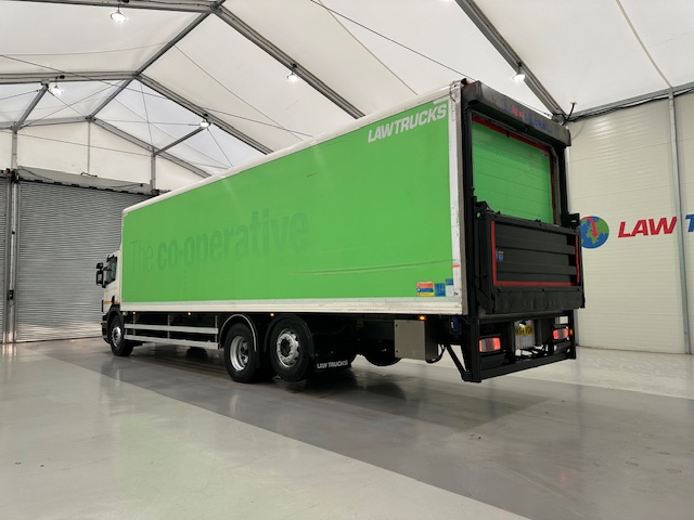 Scania P280 6×2 Rear Lift Day Cab Fridge Box
