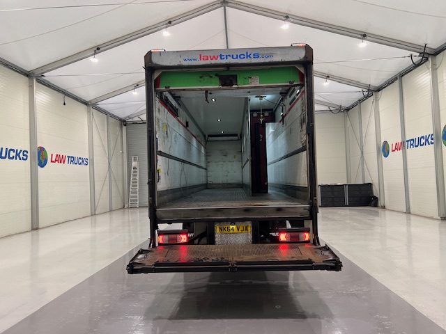 Scania P280 6×2 Rear Lift Day Cab Fridge