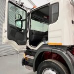 Scania P370 8×4 Rest Cab Hookloader Manual - thumbnail