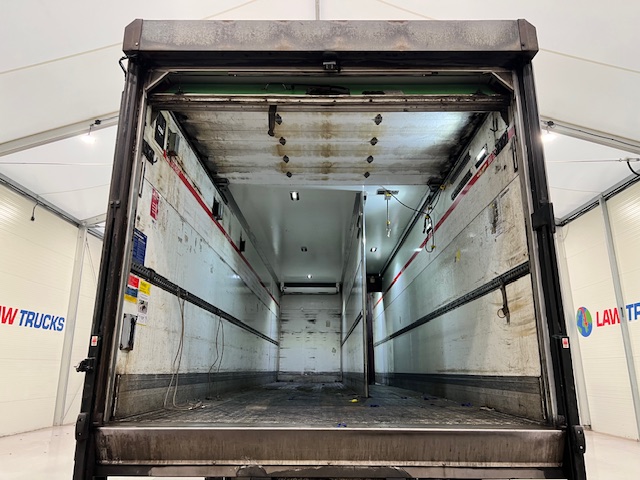 Scania P280 6×2 Rear Lift Day Cab Fridge Box