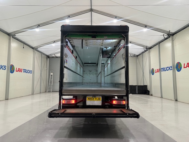Scania P280 6×2 Rear Lift Day Cab Fridge Box