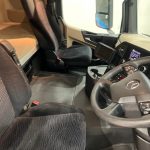 Mercedes Actros 2530 6×2 Sleeper Cab Curtainsider - thumbnail