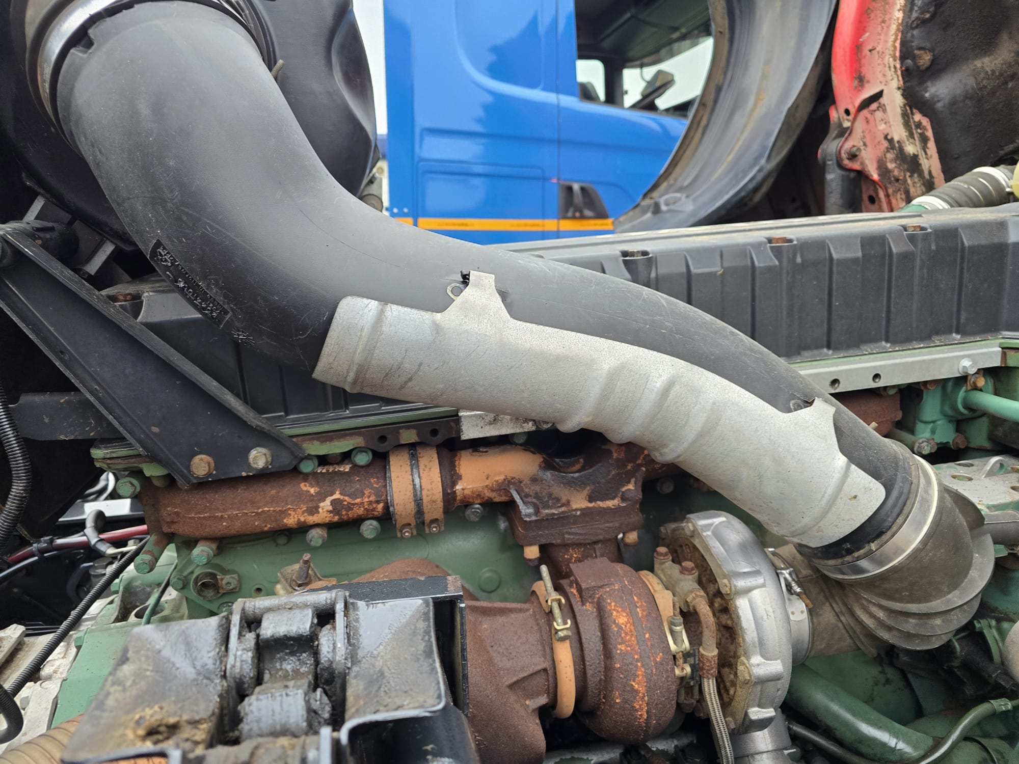 Volvo FM12 340 8×4 Day Cab Chassis Cab