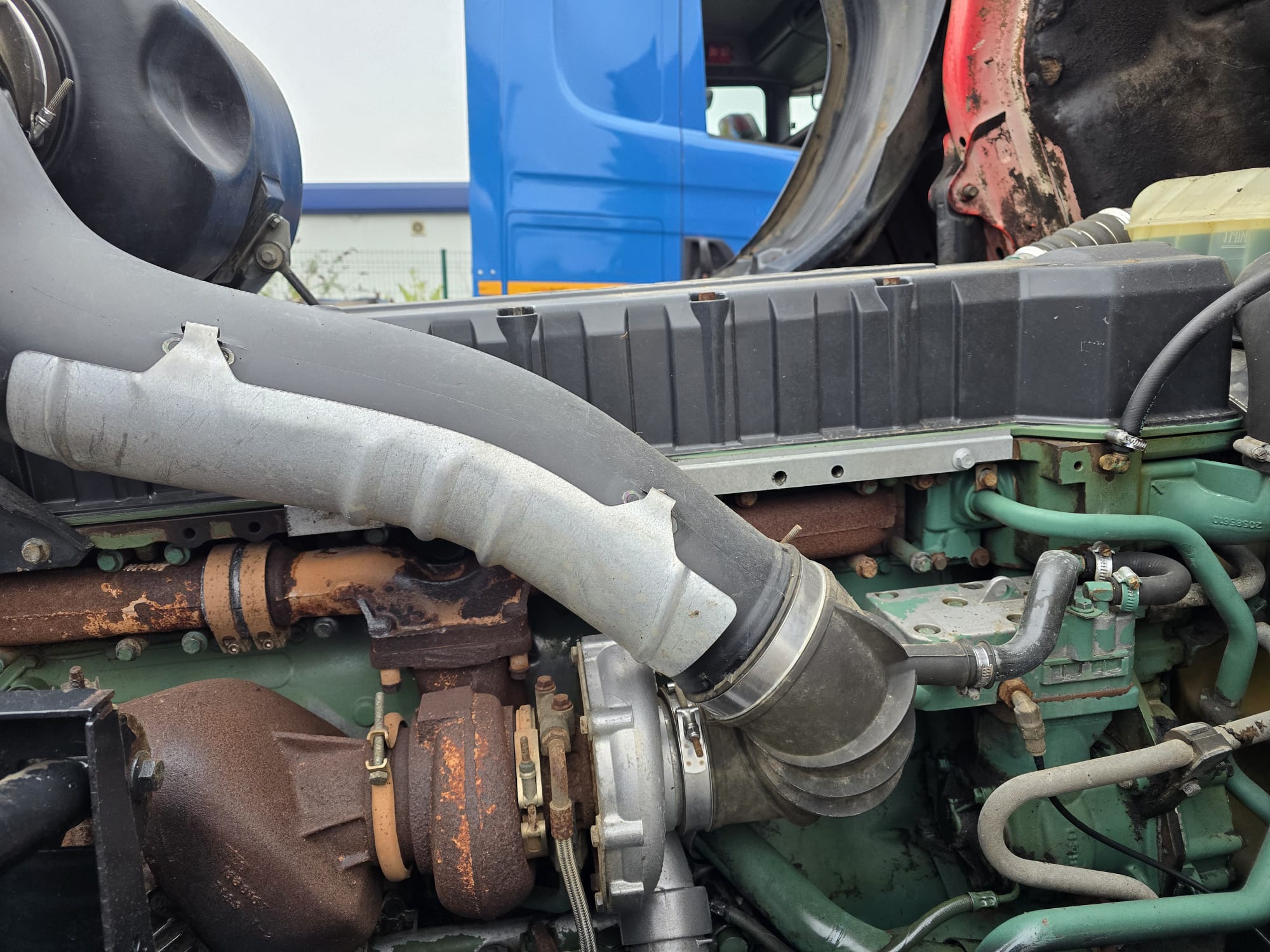 Volvo FM12 340 8×4 Day Cab Chassis Cab