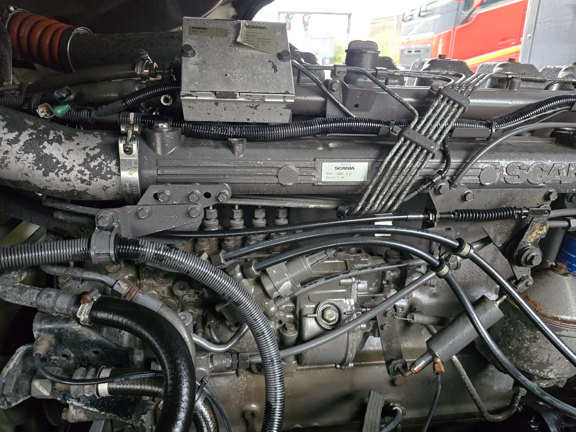 Scania R94 220 4×2 Sleeper Cab Box Van Manual
