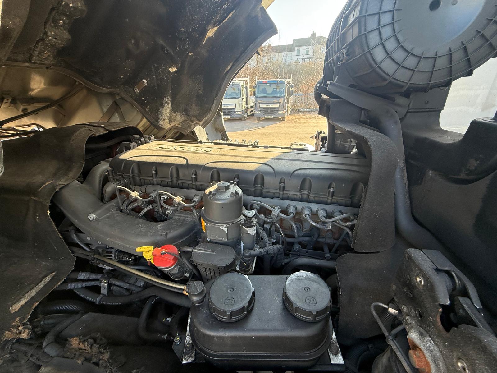 DAF CF 290 6×2 Rear Steer Fridge Box
