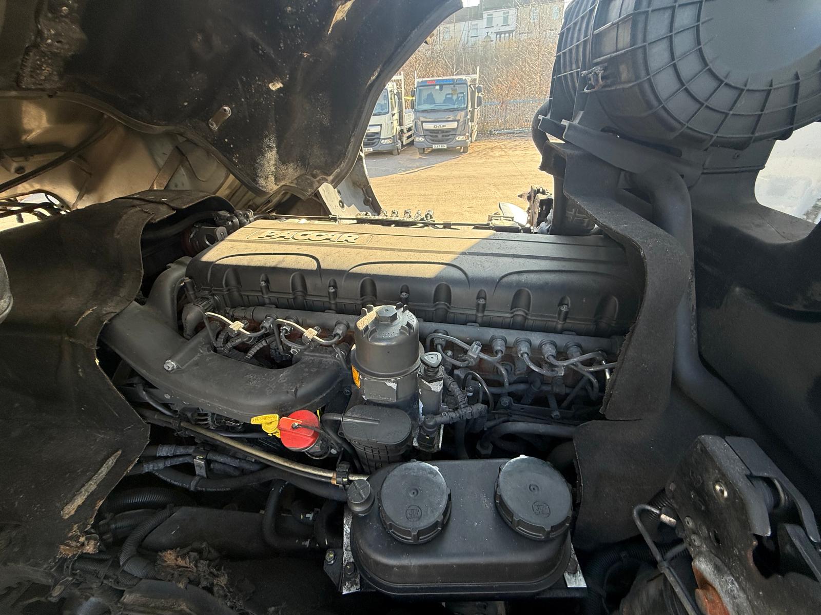DAF CF 290 6×2 Rear Steer Fridge Box