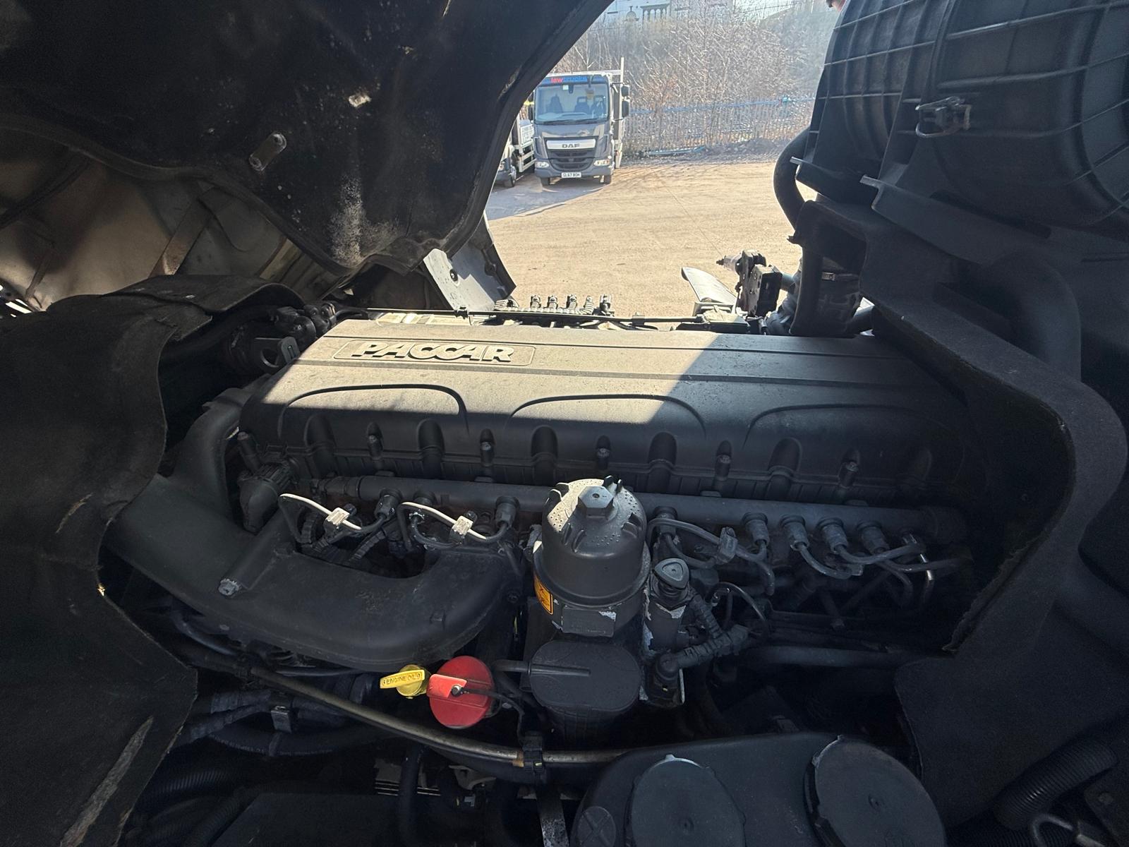 DAF CF 290 6×2 Rear Steer Fridge Box