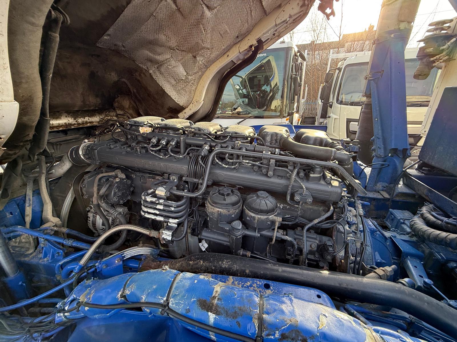 Scania P410 8×4 Rest Cab Tipper Manual