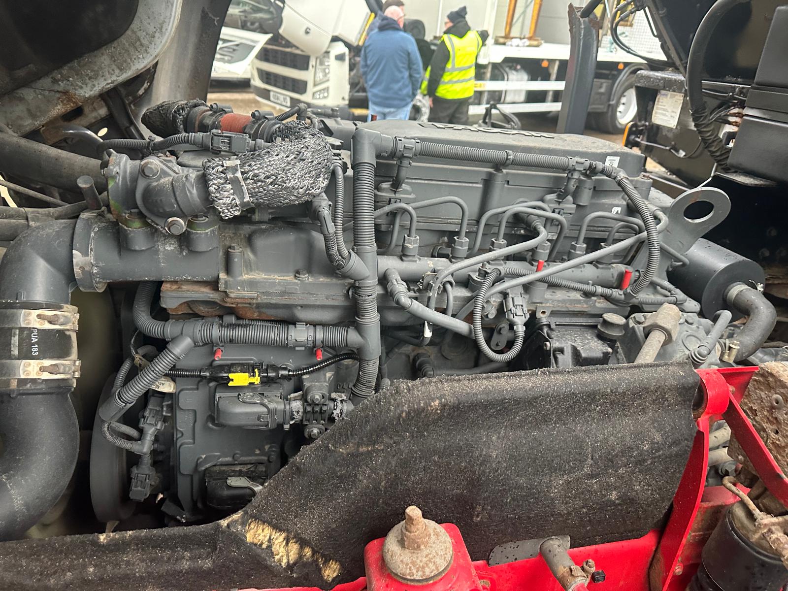 DAF LF 220 Day Cab Skip Loader