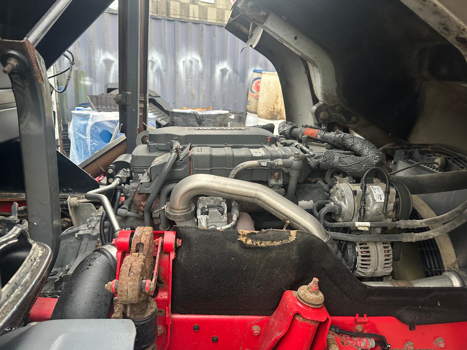 DAF LF 220 Day Cab Skip Loader