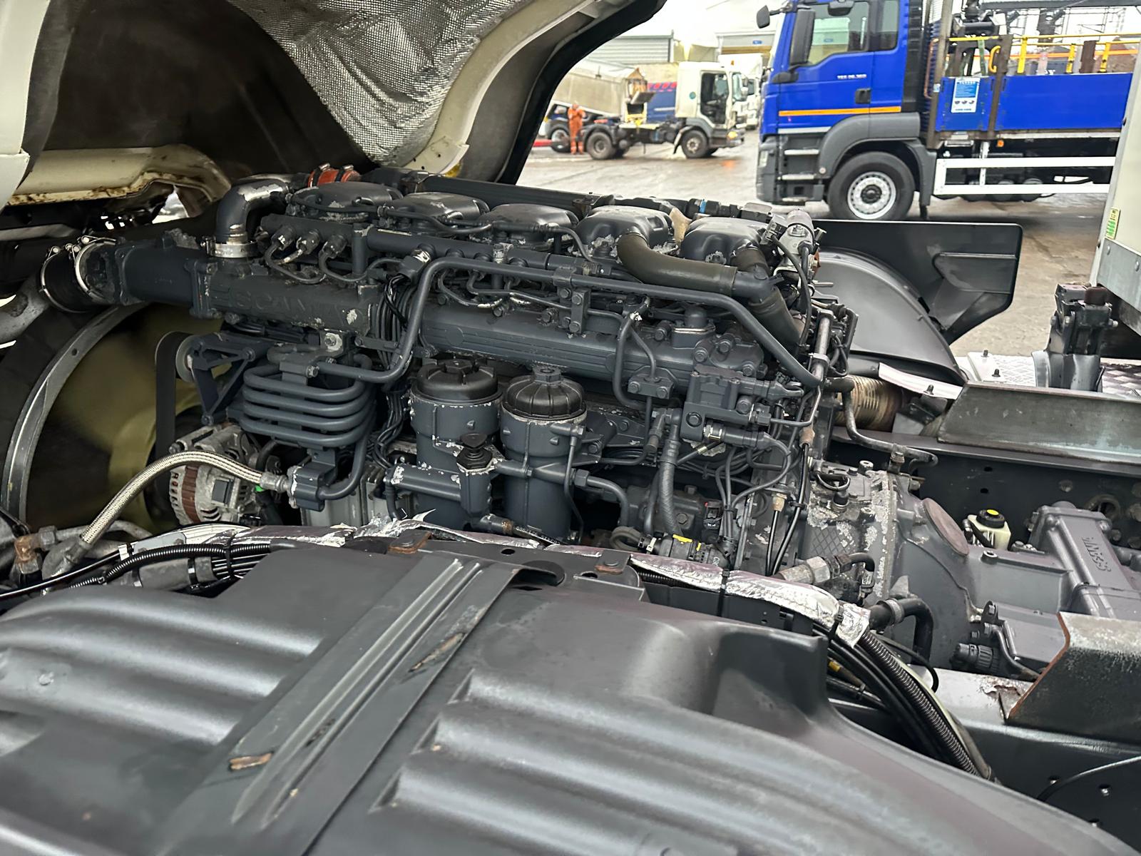 Scania P250 4×2 Sleeper Cab Curtainsider