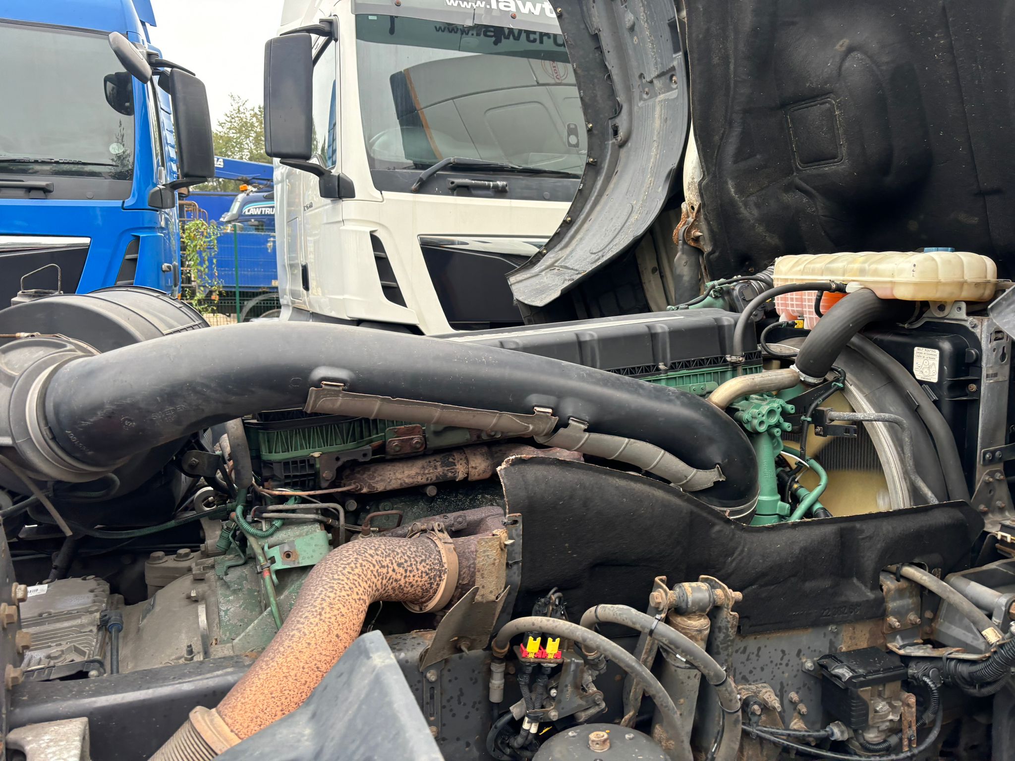 Volvo FM 450 Tractor Unit with Corus Brick Grab Trailer