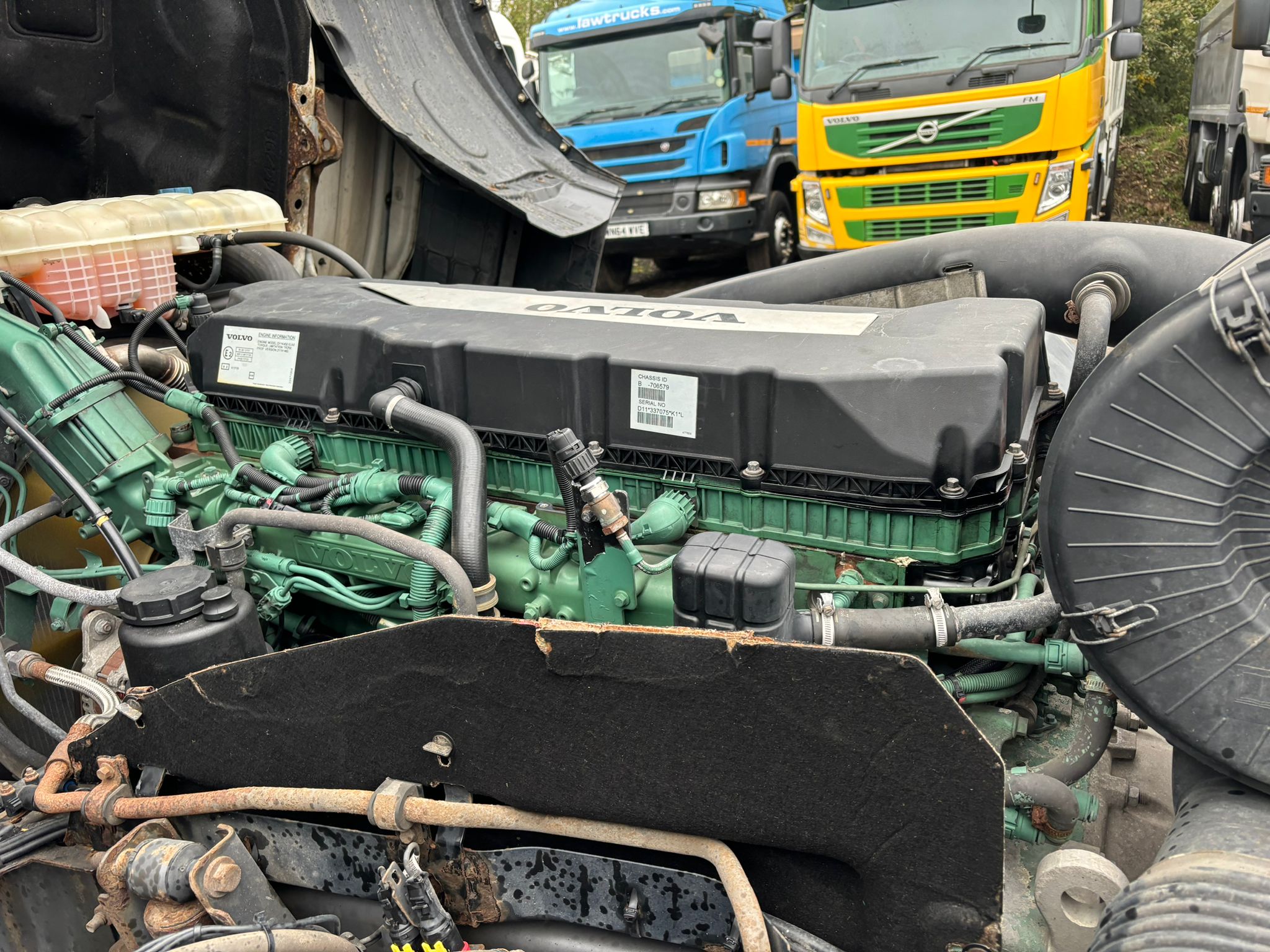 Volvo FM 450 Tractor Unit with Corus Brick Grab Trailer