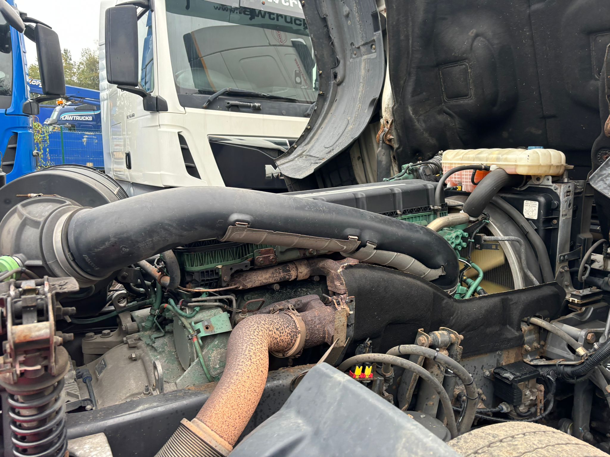 Volvo FM 450 Tractor Unit with Corus Brick Grab Trailer