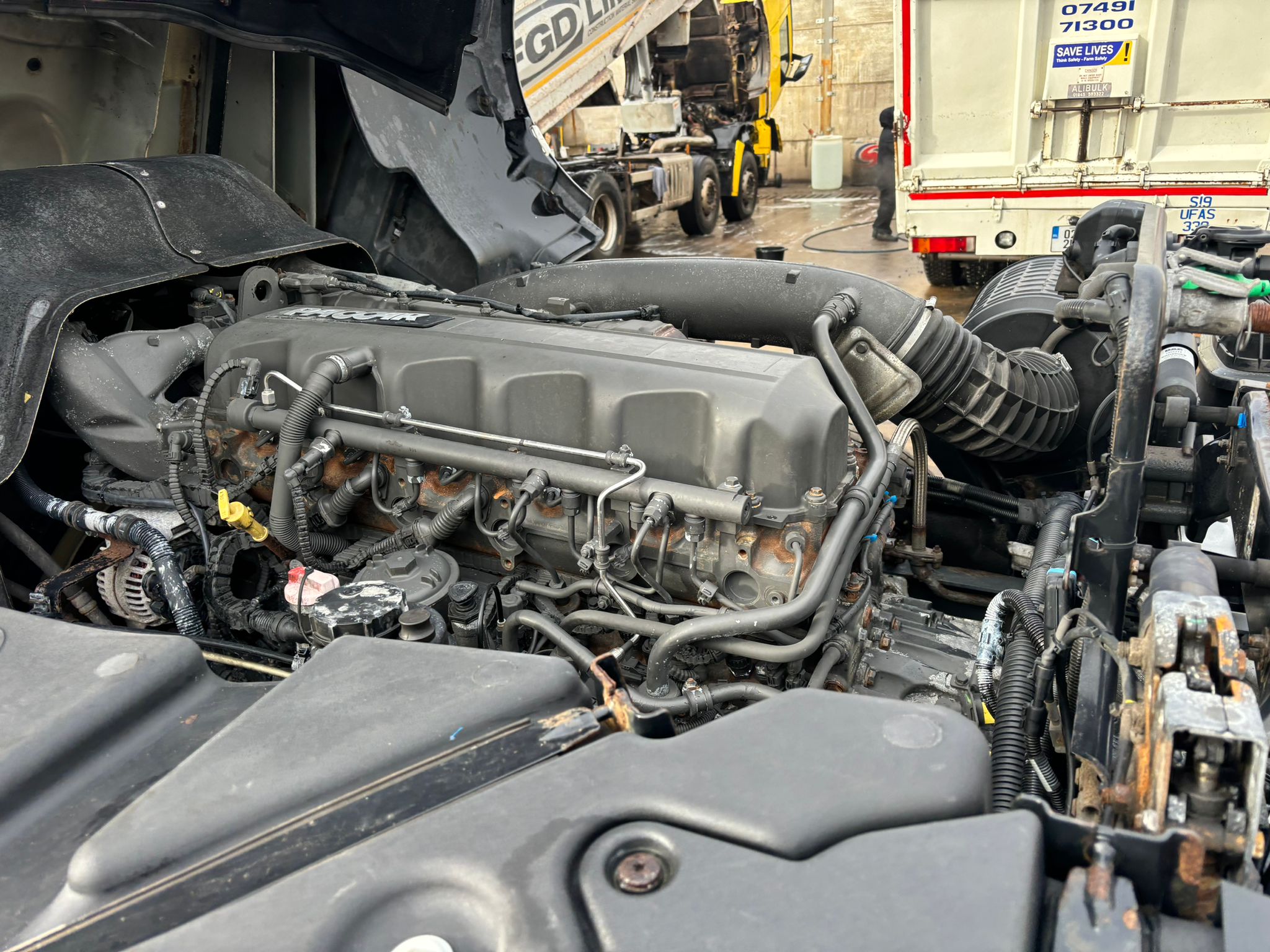 DAF XF 510 6×2 Midlift Tractor Unit Manual