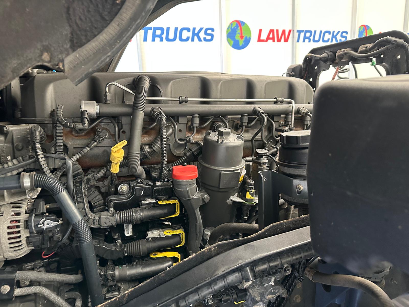 DAF XF 510 6×2 Midlift Tractor Unit