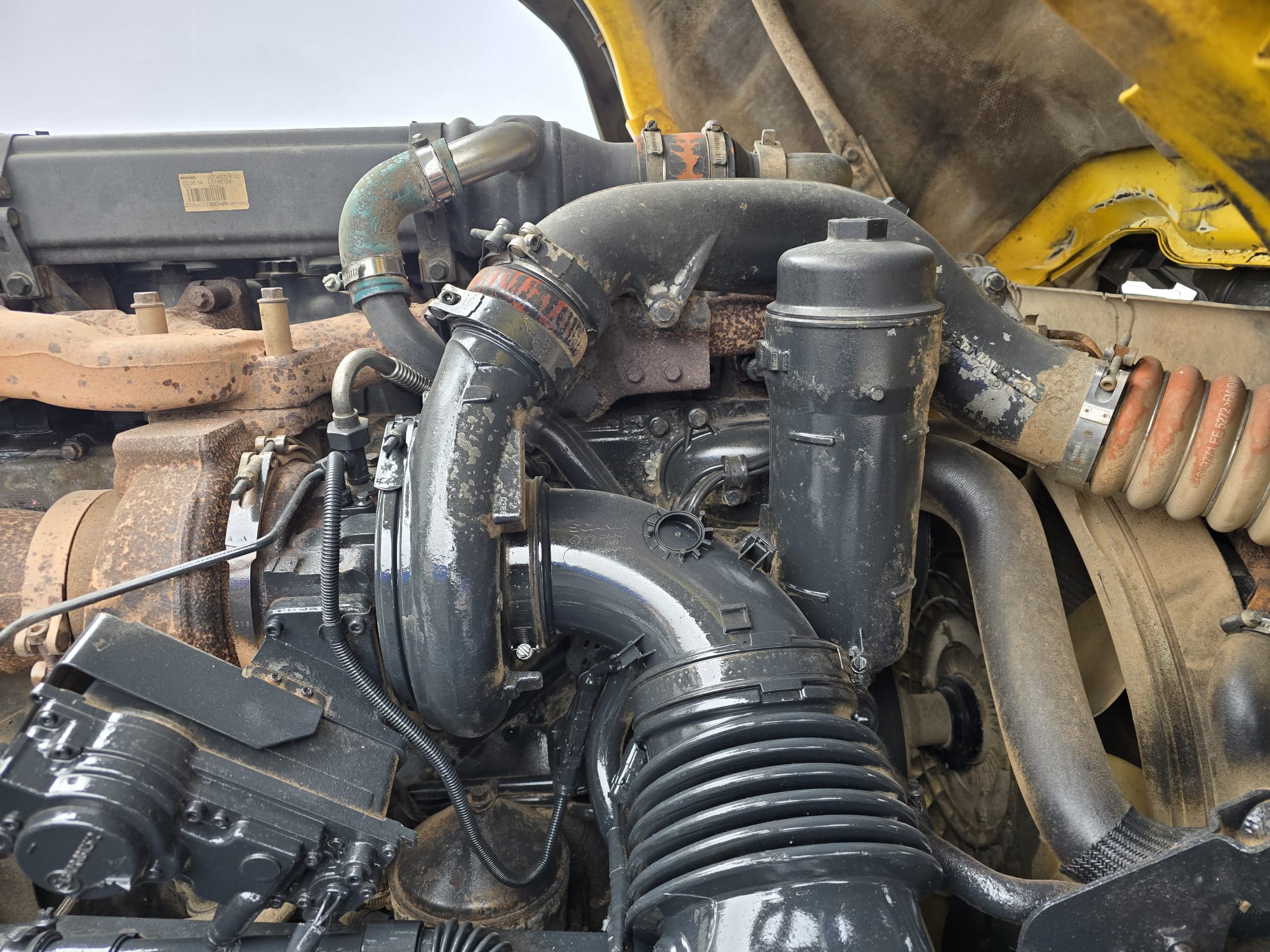 Scania P370 8×4 Rest Cab Tipper Manual
