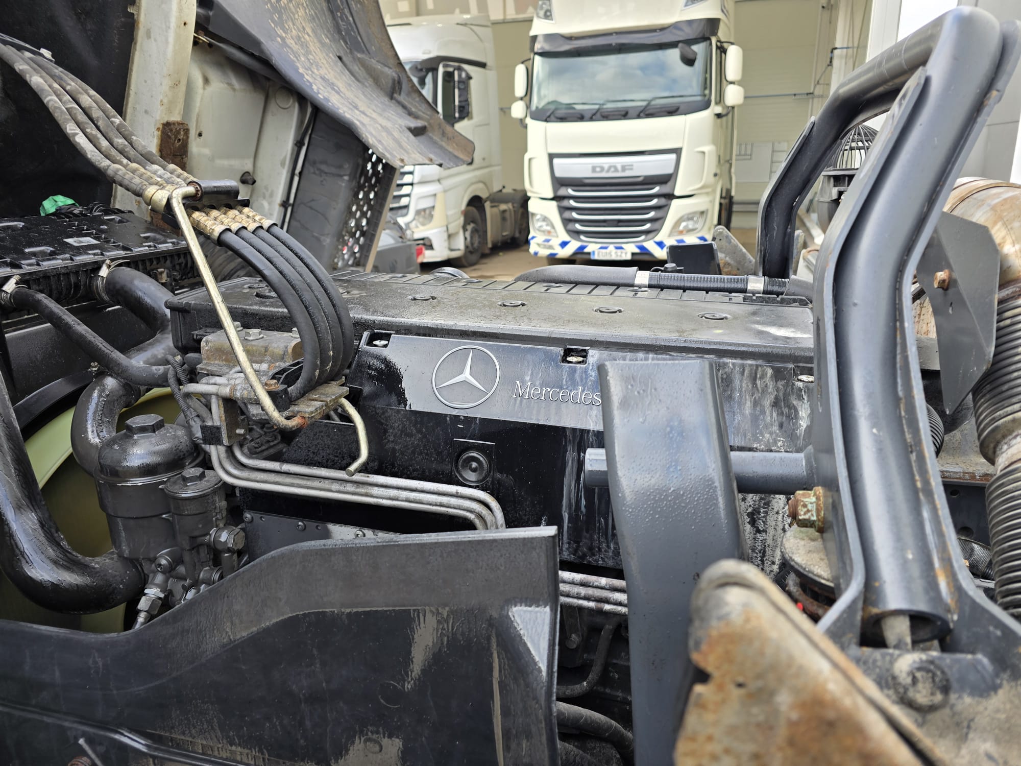 Mercedes Axor 1824 Day Cab Fridge Box