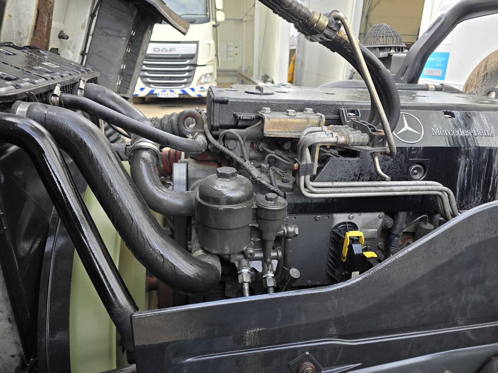 Mercedes Axor 1824 Day Cab Fridge Box