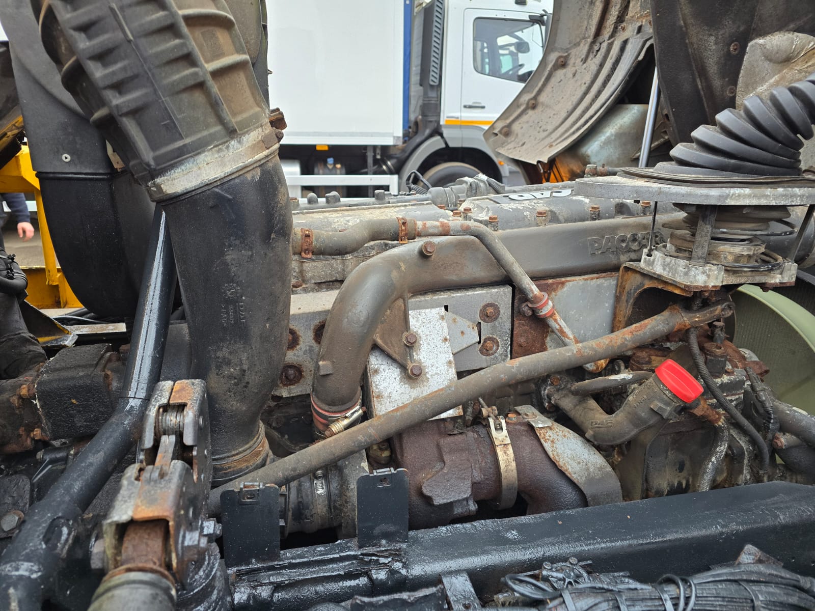 DAF CF75 310 6×4 Day Cab Gritter