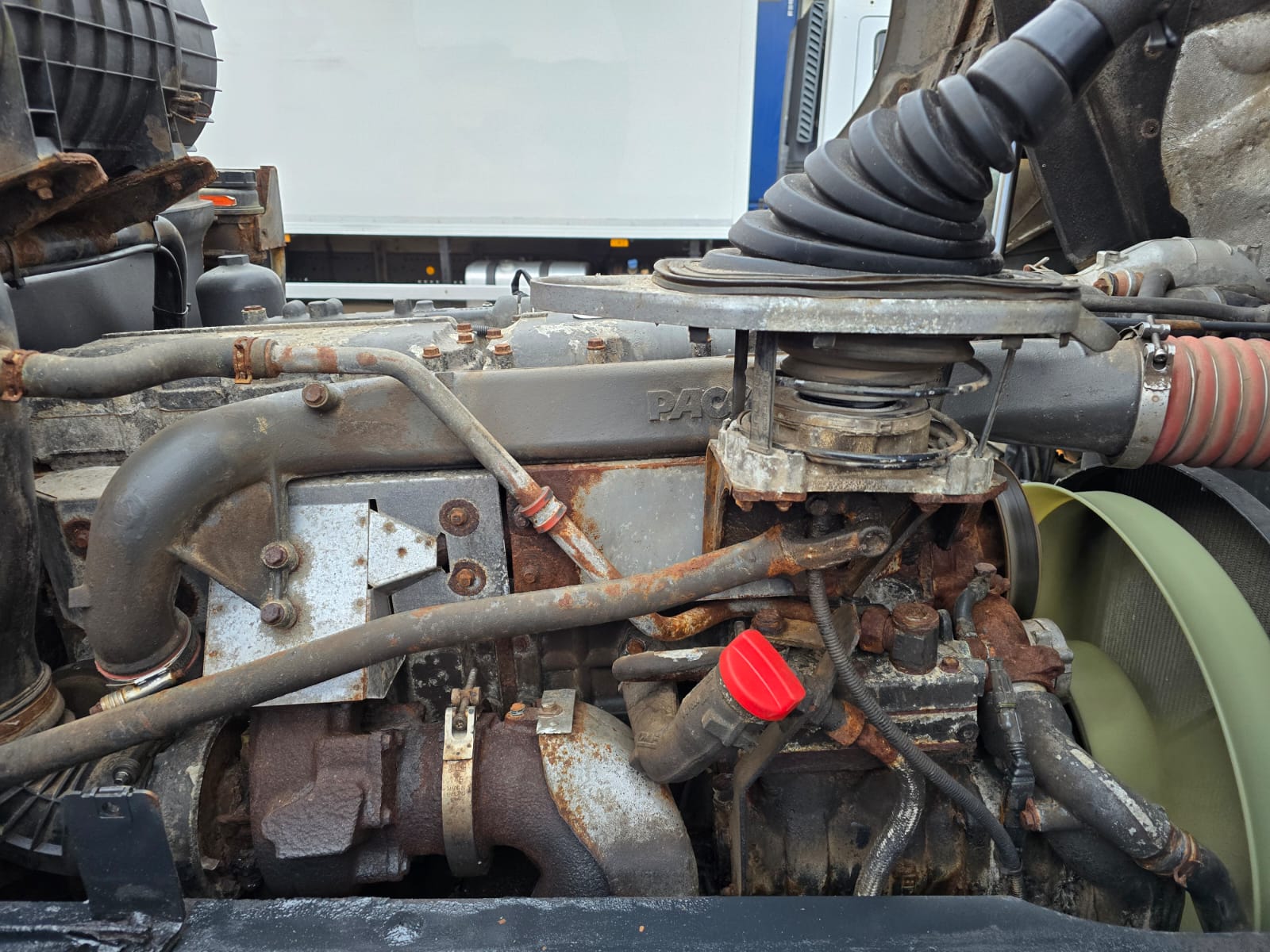 DAF CF75 310 6×4 Day Cab Gritter