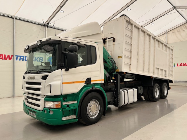 Scania P270 10 Tyre Day Cab Bulk Tipper with Crane
