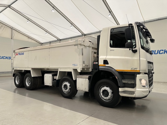 DAF CF 370 8×4 Day Cab Tipper
