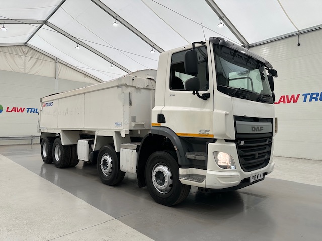 DAF CF 370 8×4 Day Cab Tipper