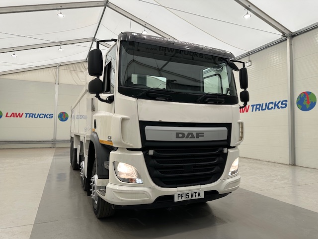 DAF CF 370 8×4 Day Cab Tipper