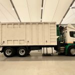 Scania P270 10 Tyre Day Cab Bulk Tipper with Crane - thumbnail