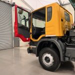 Scania P380 8×4 Day Cab Steel Tipper Manual - thumbnail