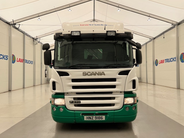 Scania P270 10 Tyre Day Cab Bulk Tipper with Crane