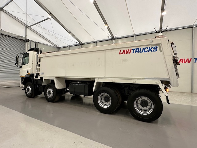 DAF CF 370 8×4 Day Cab Tipper