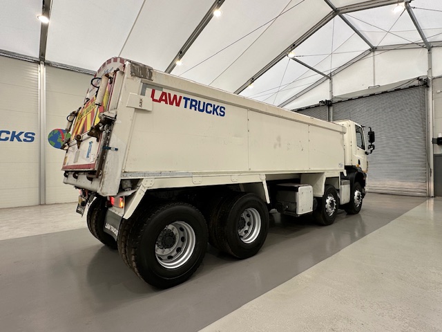 DAF CF 370 8×4 Day Cab Tipper