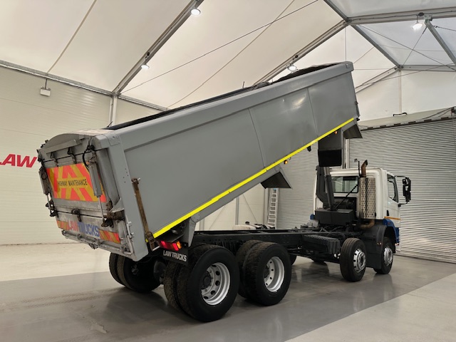 Foden Alpha 380 8×4 Day Cab Steel Tipper