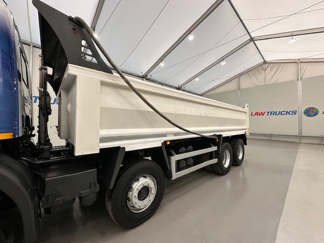 Scania P400 8×4 Rest Cab Steel Tipper