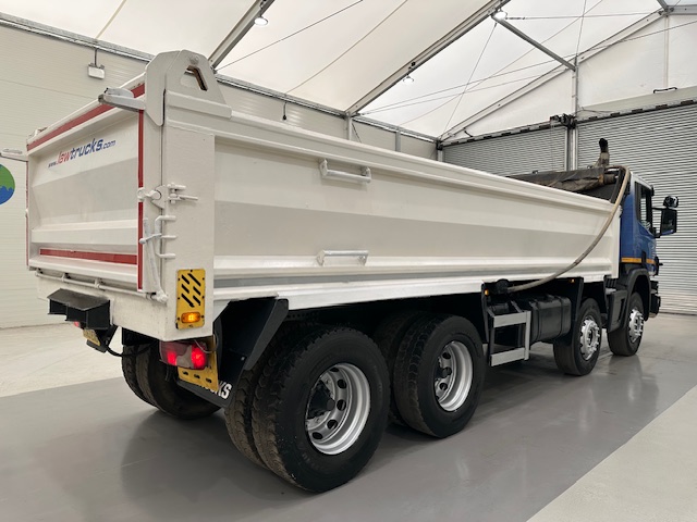 Scania P400 8×4 Rest Cab Steel Tipper