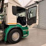 Scania P270 10 Tyre Day Cab Bulk Tipper with Crane - thumbnail