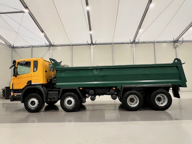 Scania P380 8×4 Day Cab Steel Tipper Manual