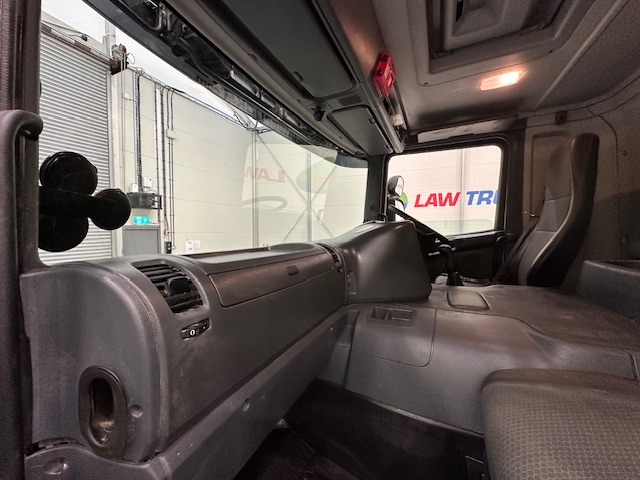 Scania P400 8×4 Rest Cab Steel Tipper